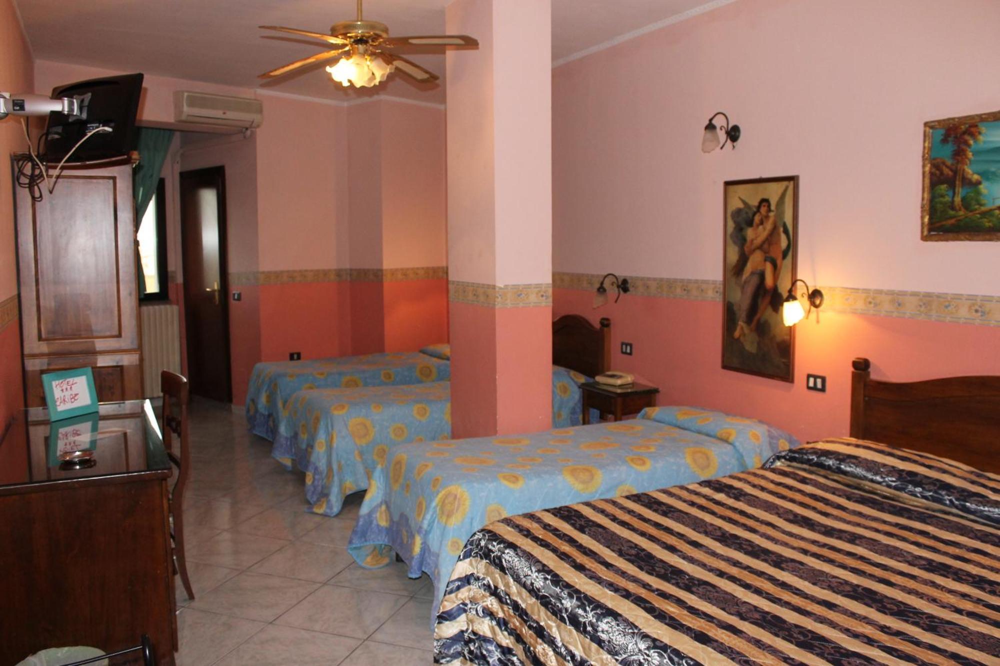 Hotel Caribe Casalnuovo Di Napoli Room photo